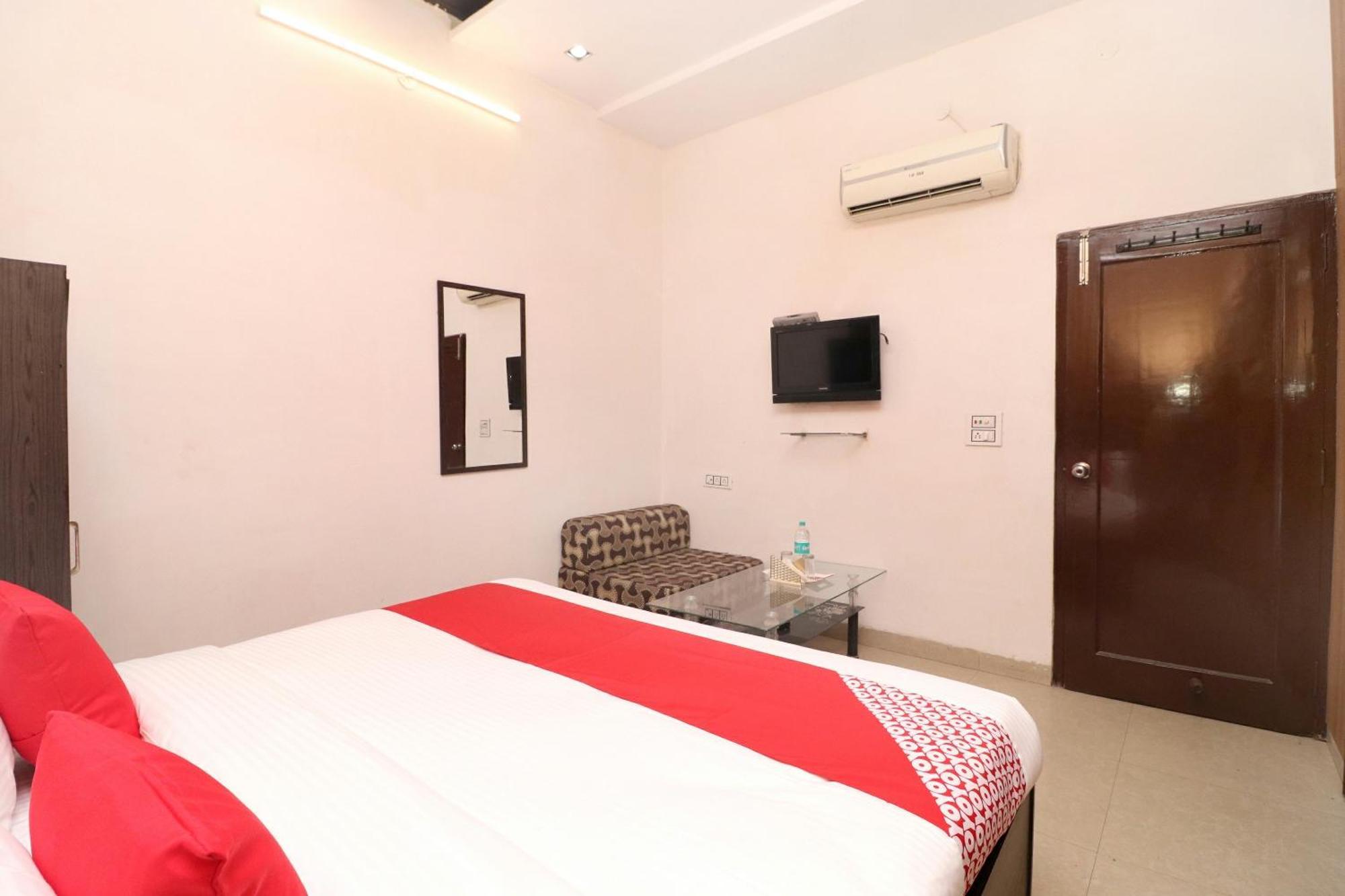 Oyo Hotel Kailash Regency Ludhiana Exterior photo
