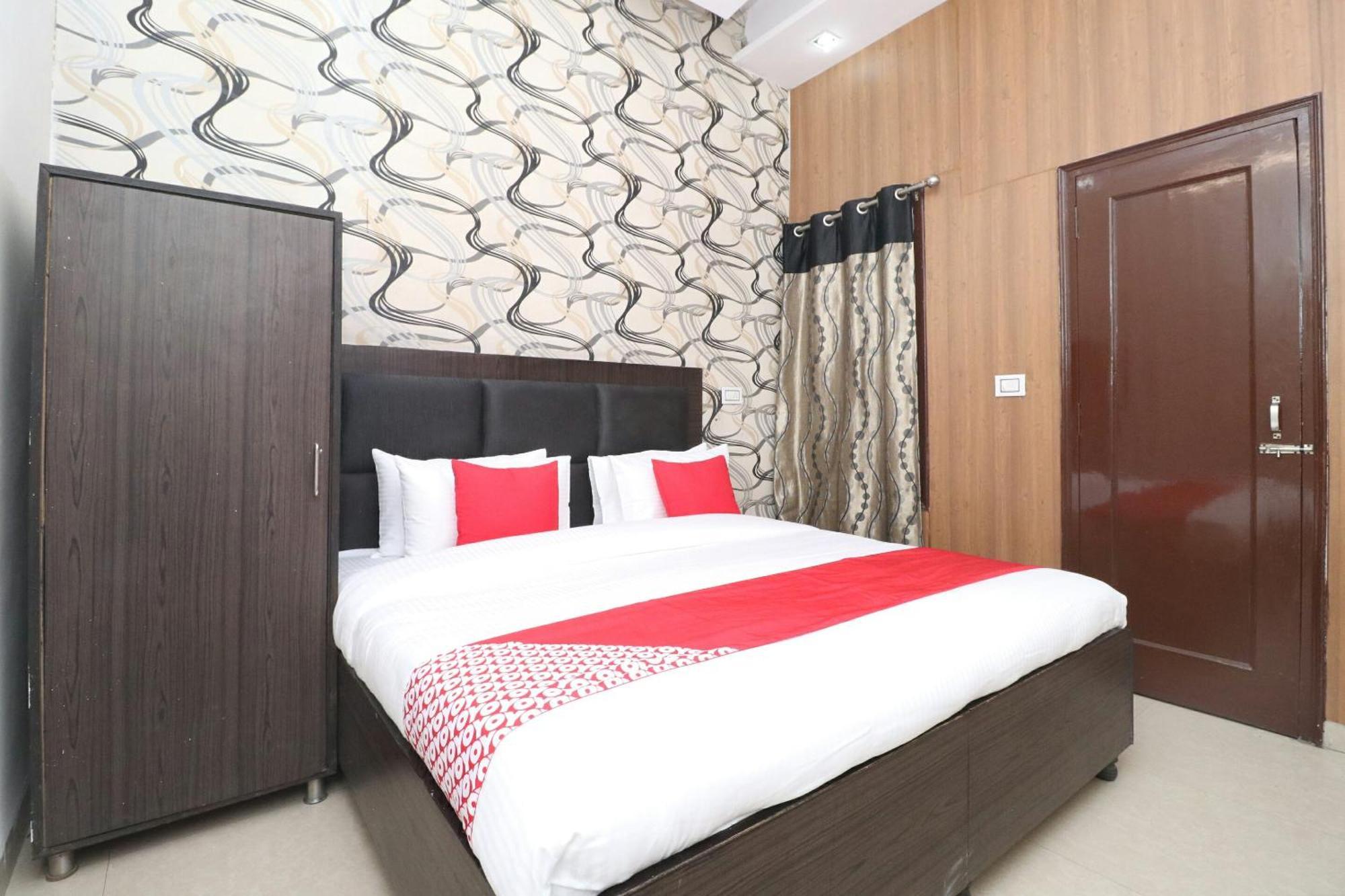 Oyo Hotel Kailash Regency Ludhiana Exterior photo